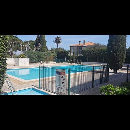 Appt St Tropez ,Magnifique T2, Piscine ,Terrasse, Emplacement Ideal ,Front De Mer, Saint-Tropez Esterno foto